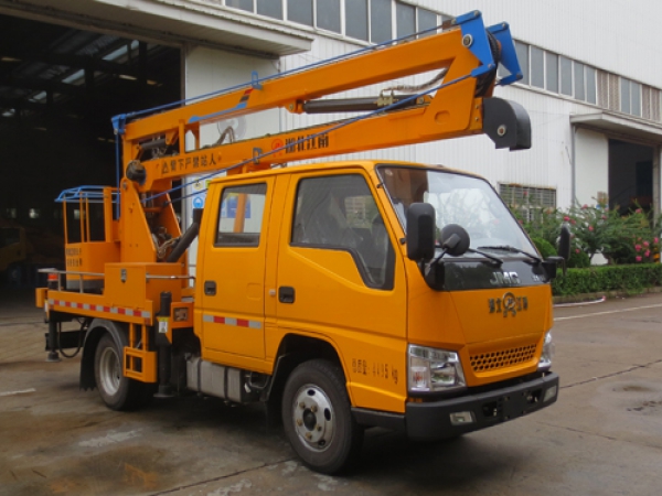 江鈴13.3米雙排高空作業(yè)車(藍牌新款)