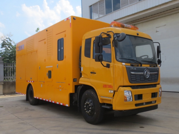 東風(fēng)天錦救險(xiǎn)車(chē)